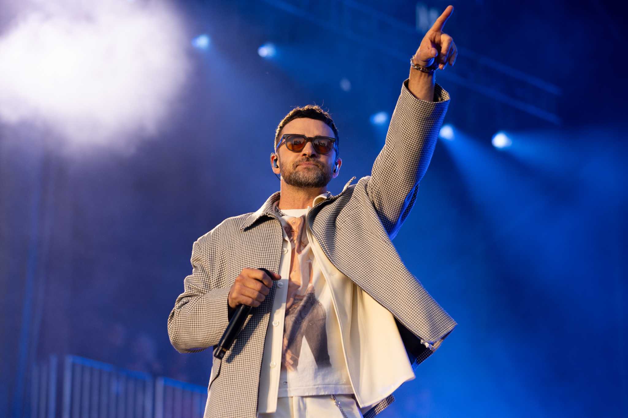 https://s.hdnux.com/photos/01/53/65/25/28267865/3/rawImage.jpg