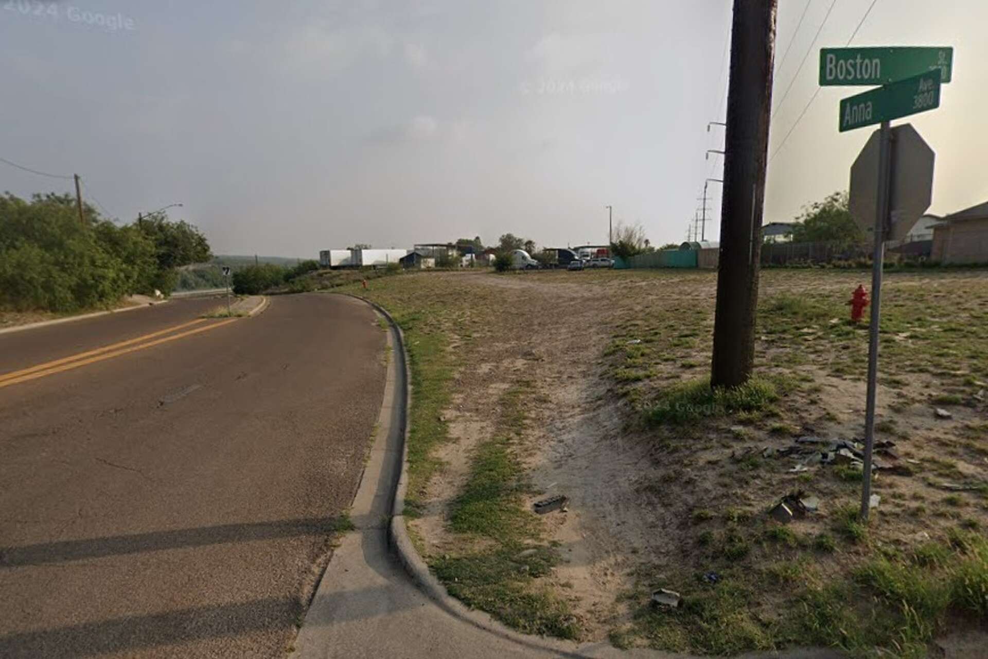 Laredo Sector USBP agents foil human smuggling try in west Laredo