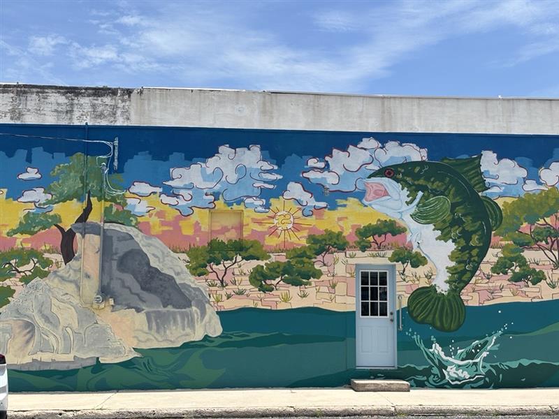 Scenic Texas river town is a taste of the Wild West