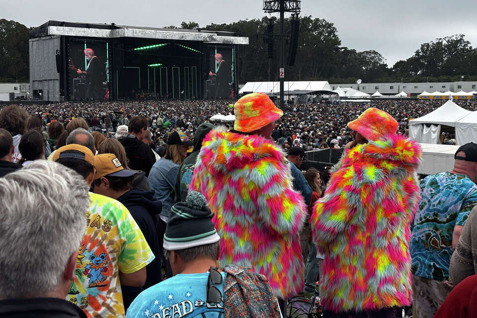 Review: Dead & Company starts Grateful Dead's 60th on a