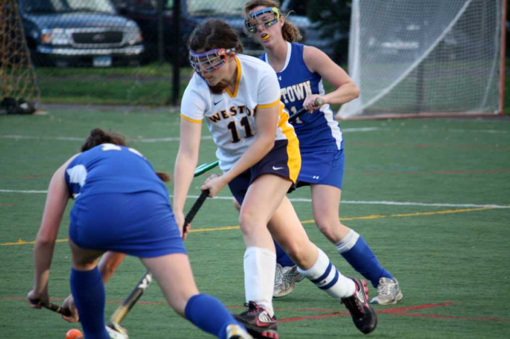 Weston field hockey caps season at 2131