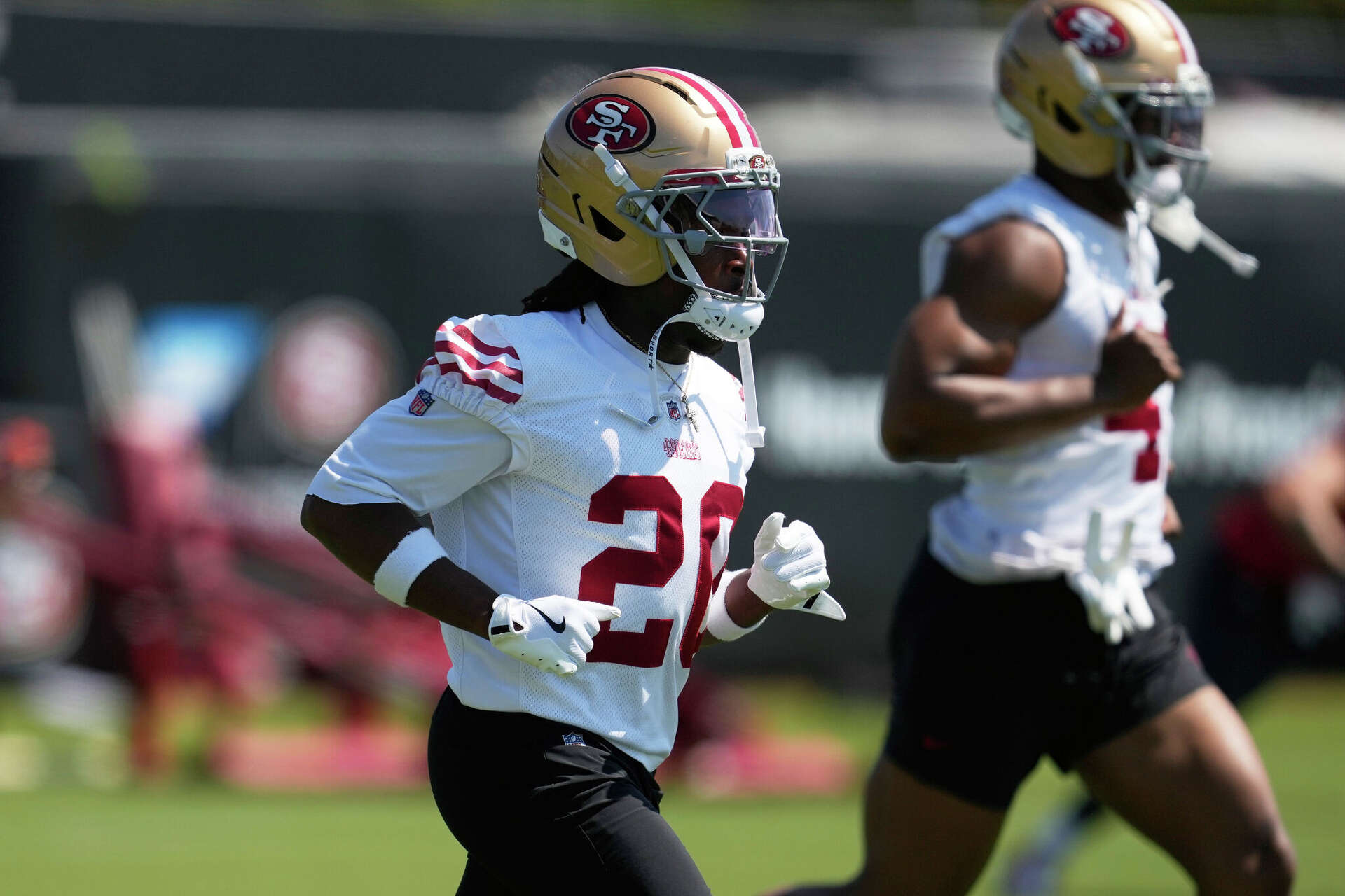 North Shore's Upton Stout puts himself in position to start for 49ers