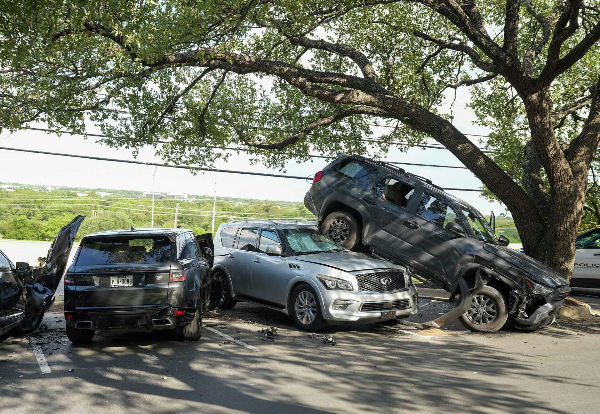 3 dead in North Austin Target shooting, suspect arrested: Officials