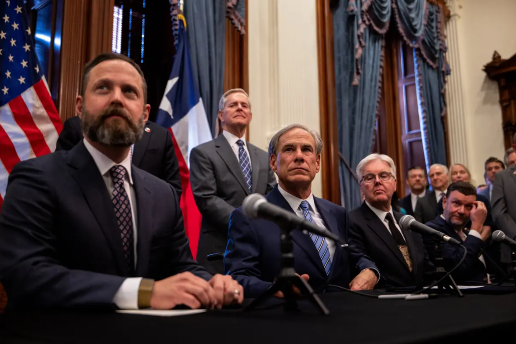 Texas governor plans new special session after Democrats walkout