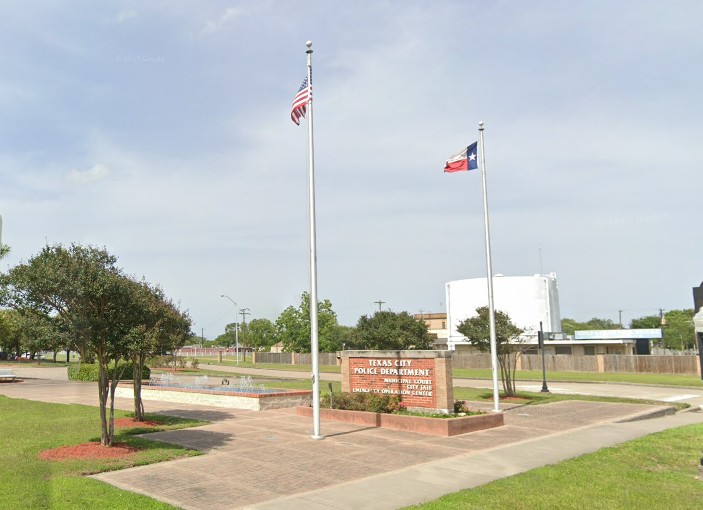 https://s.hdnux.com/photos/01/54/22/05/28385642/3/rawImage.jpg