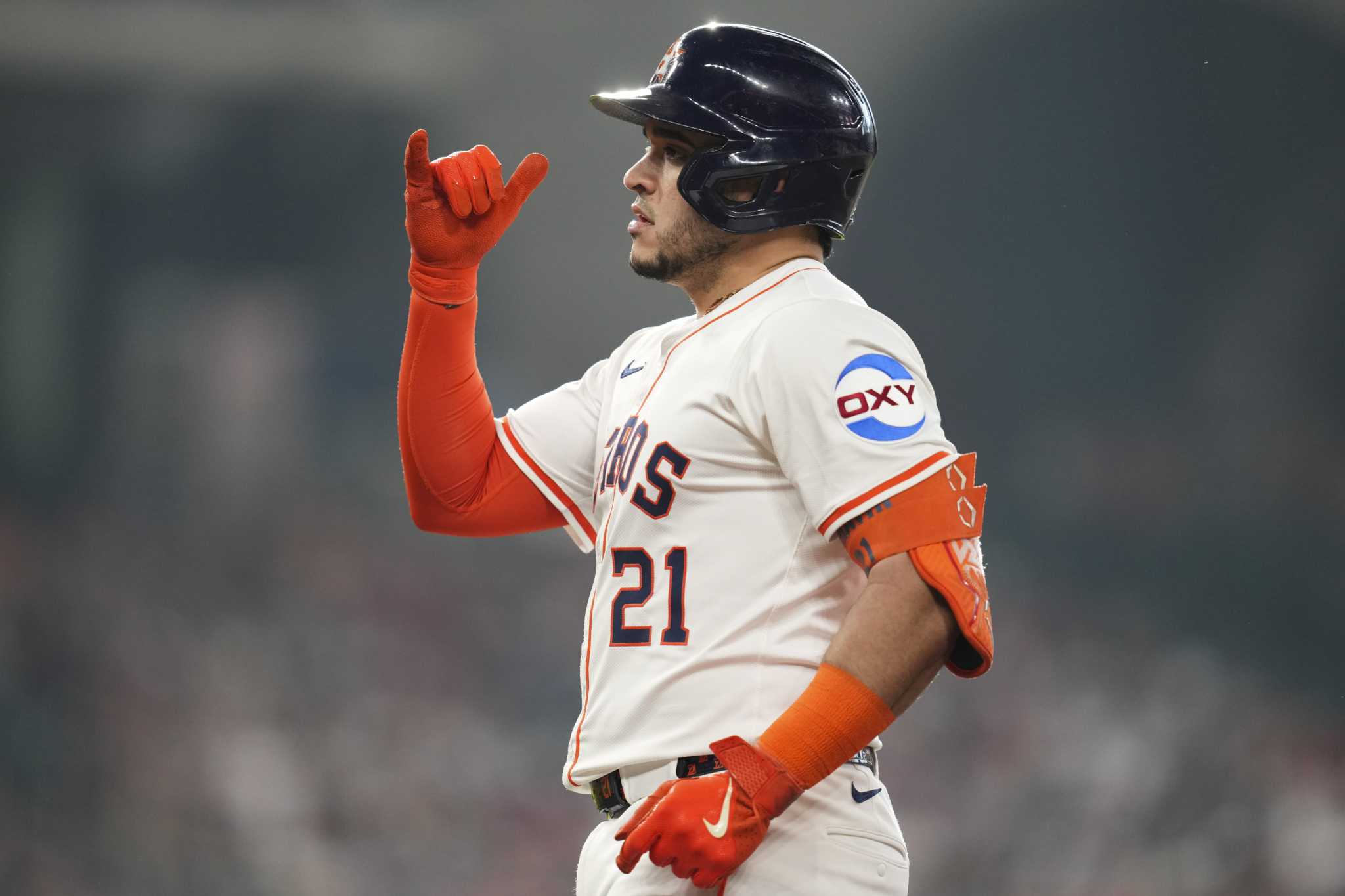 Yainer Diaz returns to Houston Astros' lineup after missing series