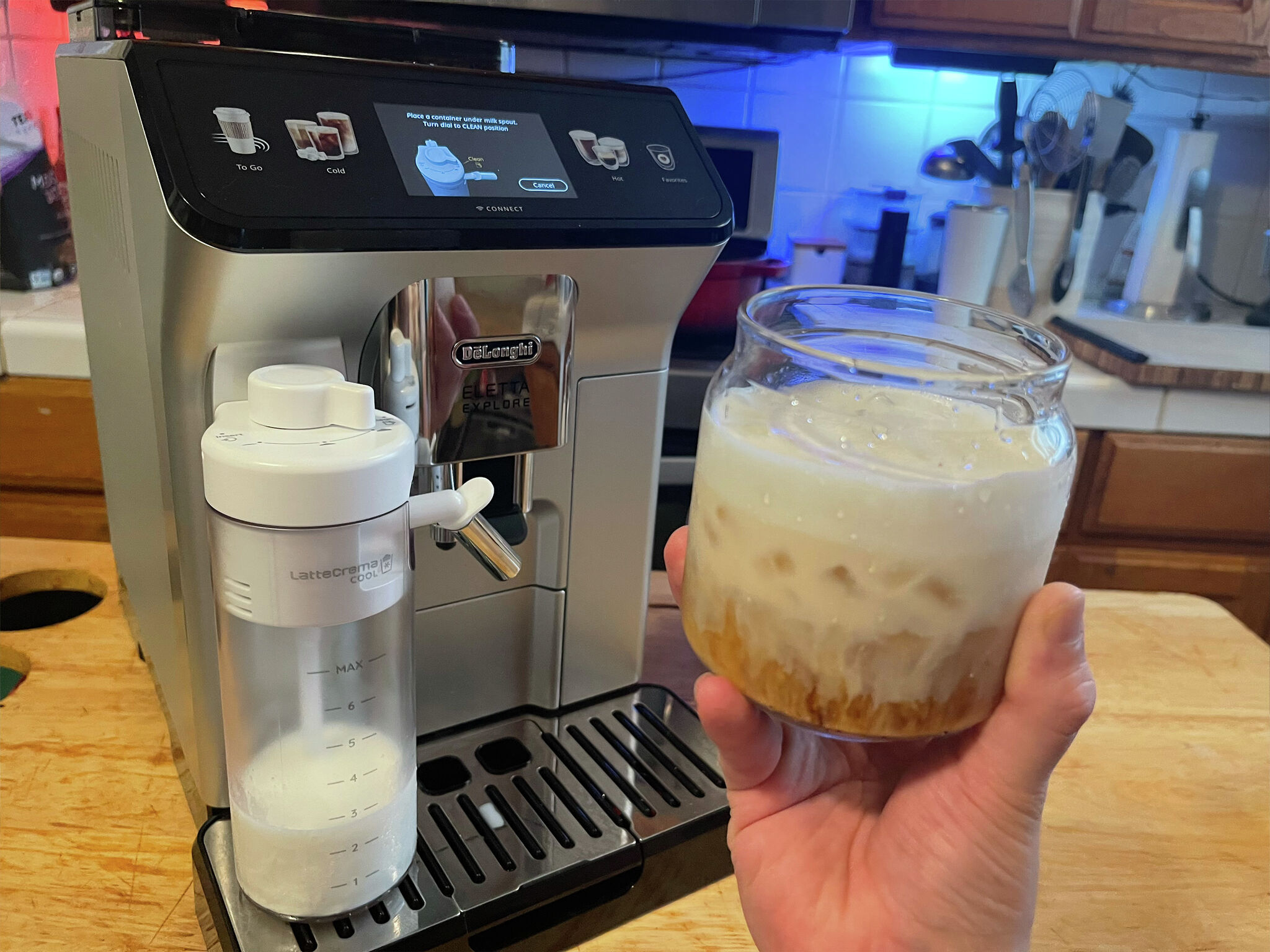 たまさん専用 De'Longhi Eletta Explore Amazon.com: De'Longhi Eletta Explore Espresso Machine with