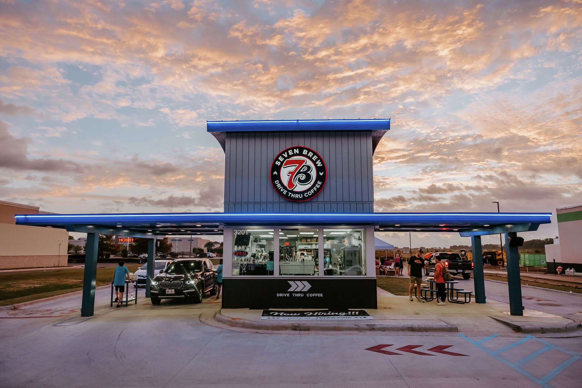 7 Brew's rapid expansion continues in South Texas