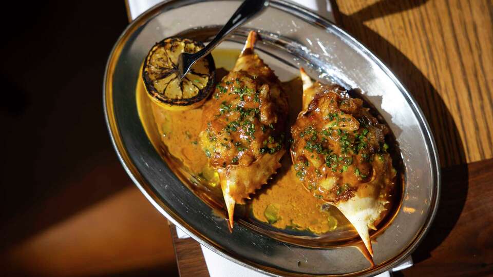 Deviled crabs at Credence