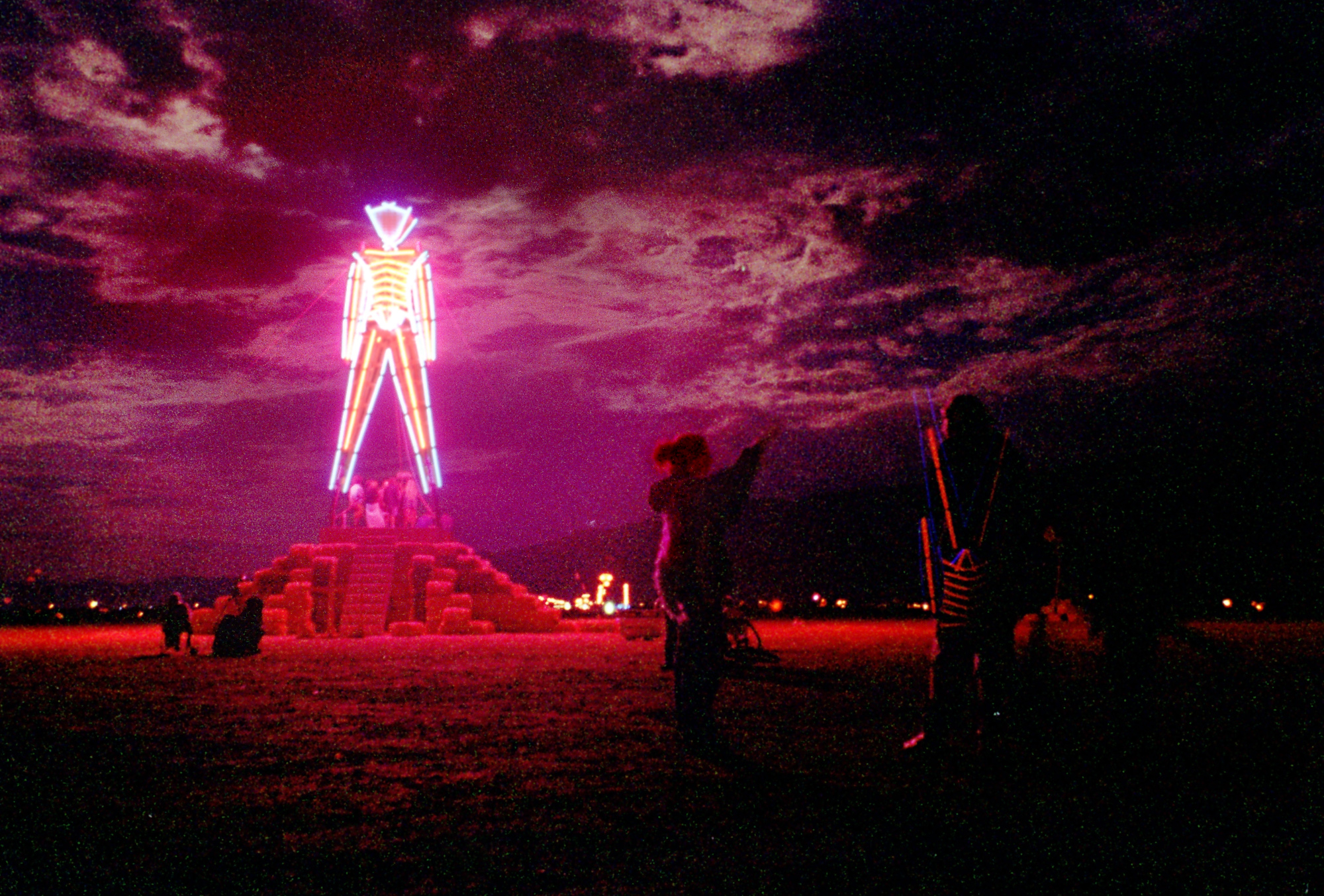 What it's like to take the bus to Burning Man