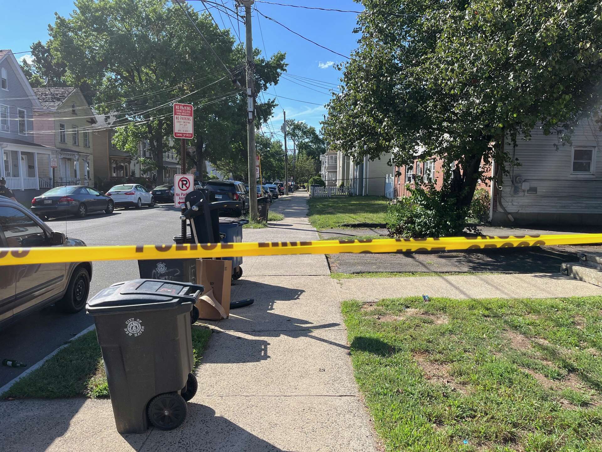New Haven police: Man killed in double shooting on Dickerman Street