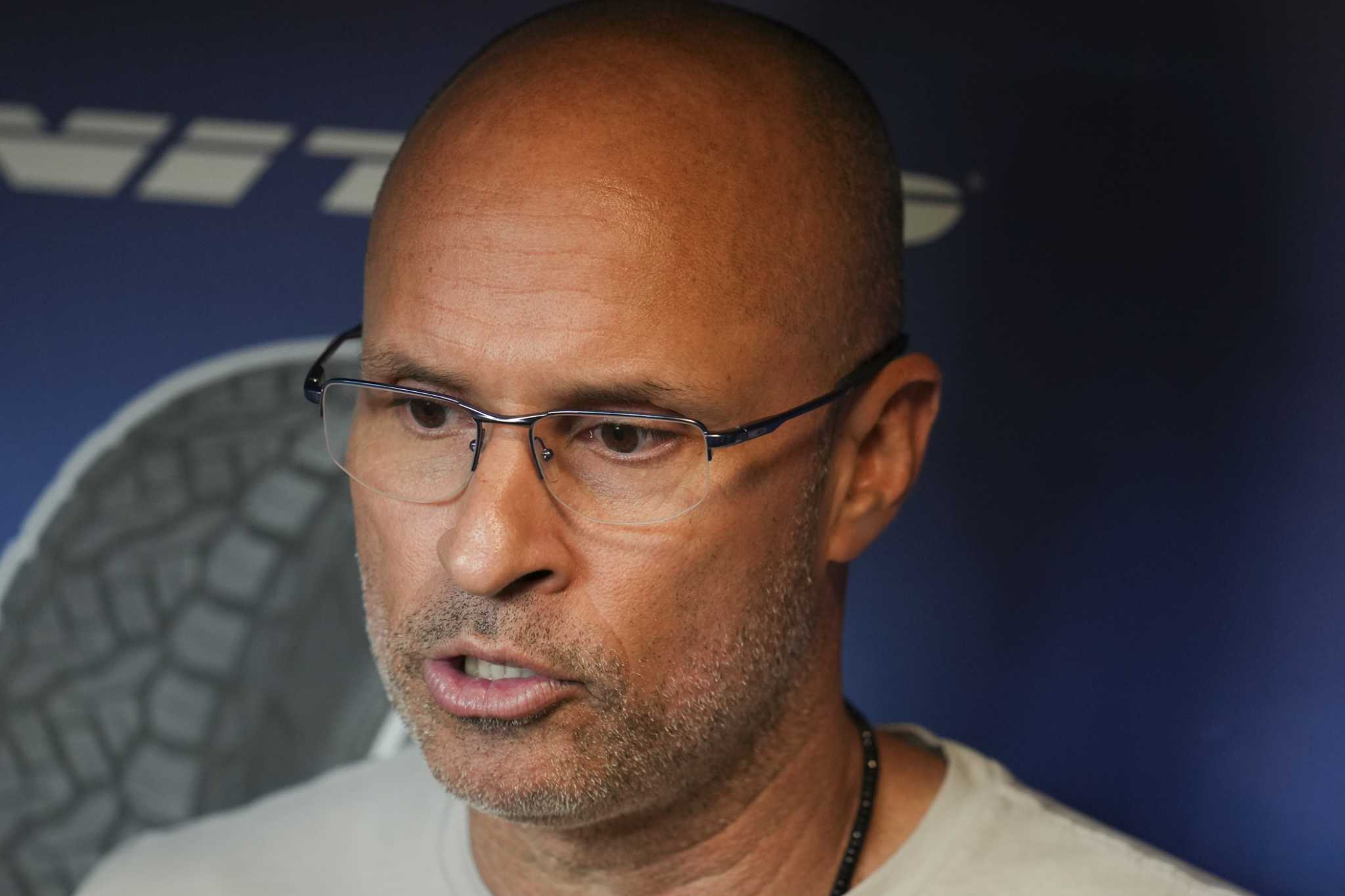 Roberto Clemente Day resonates with Astros manager Joe Espada