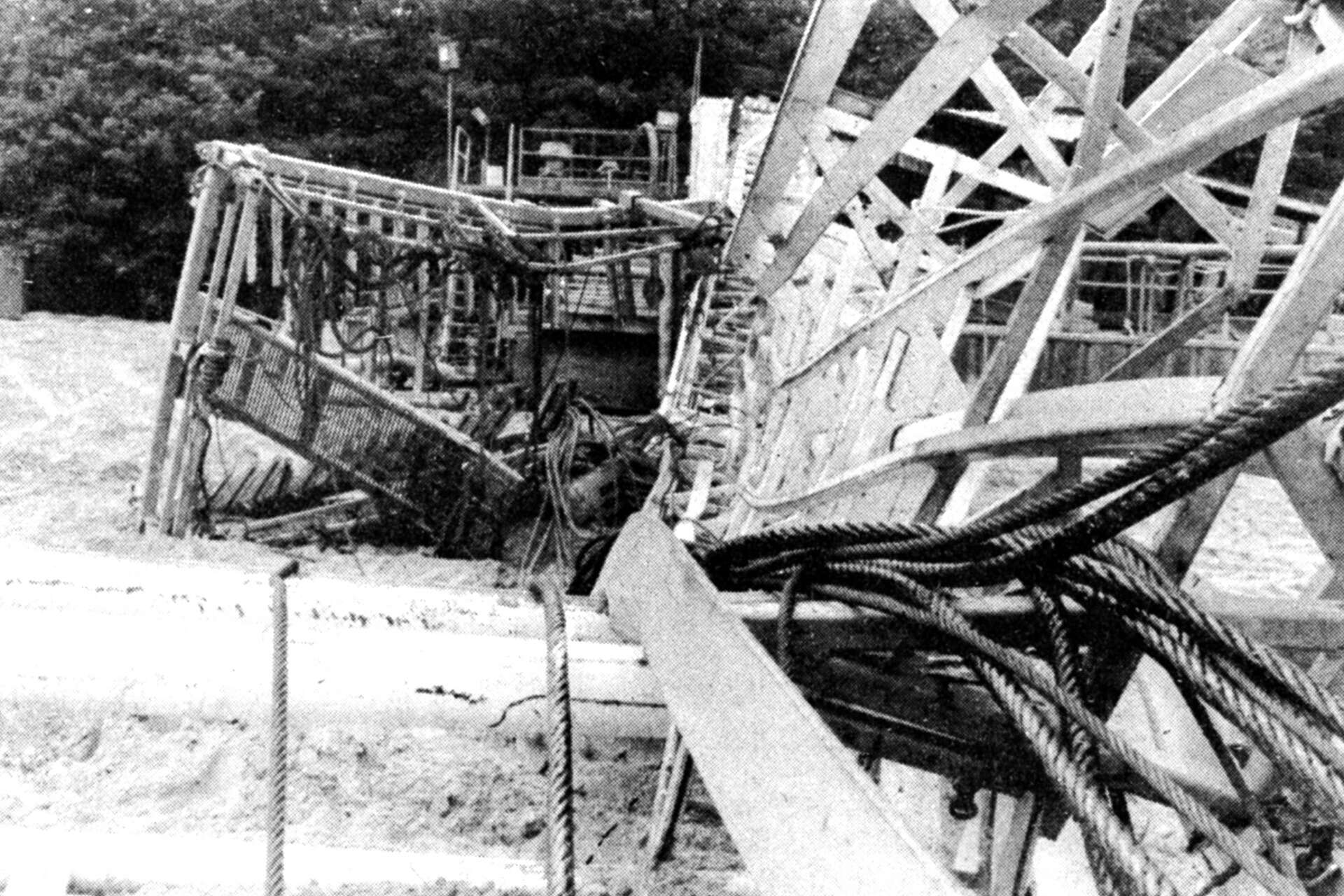 Oil rig collapse reported in 1985 in Copemish