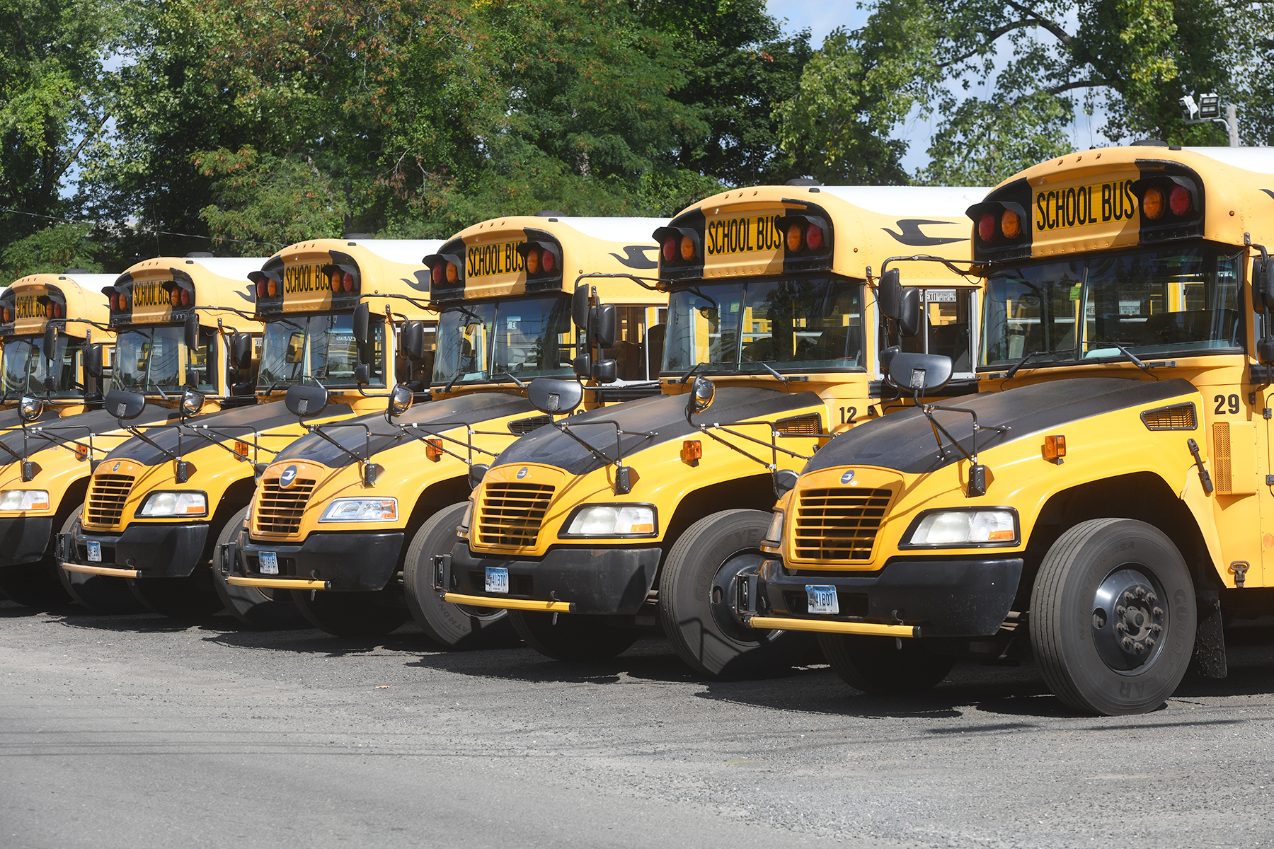 Feds: New Britain man admits stealing tires from U.S. Postal Service  facility