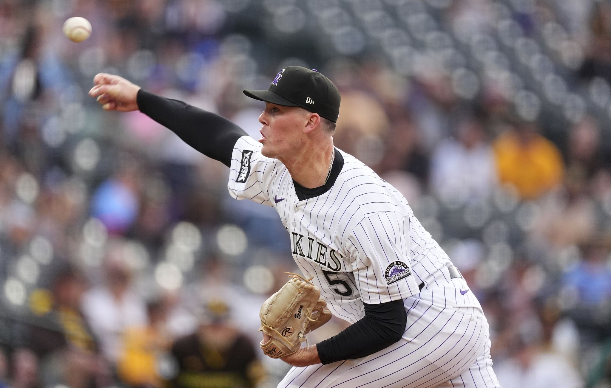 Tatís Jr.'s Three-Run Homer Propels Padres to 10-8 Victory Over Rockies, Snapping Five-Game Skid