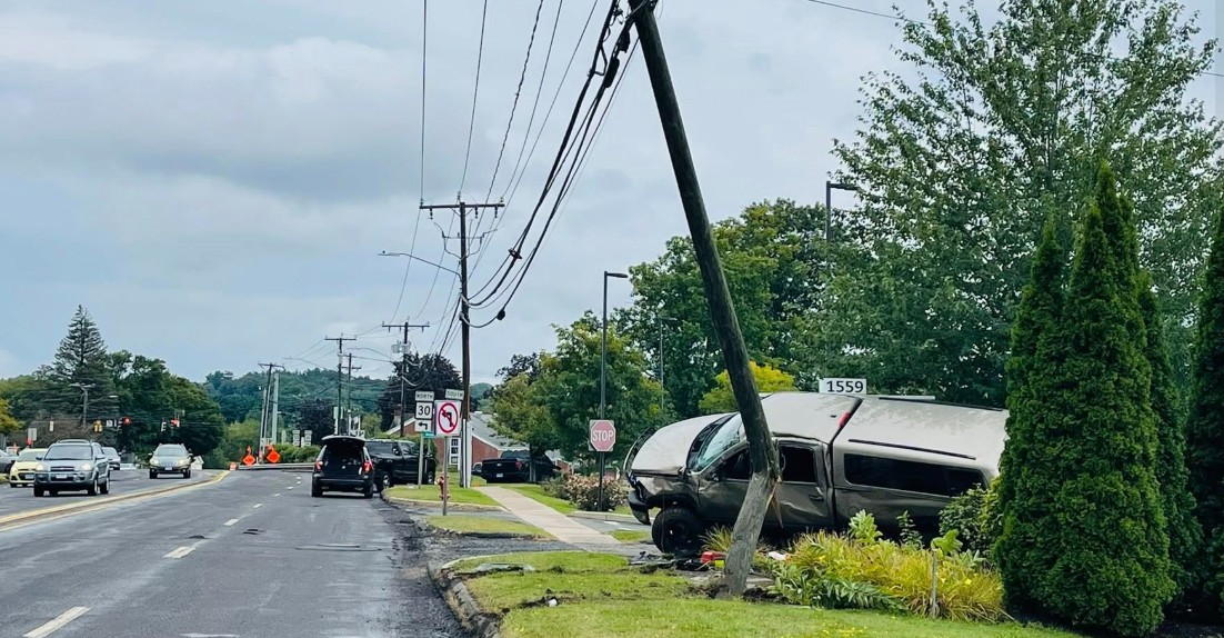 South Windsor officials: Driver injured after crashing truck into pole