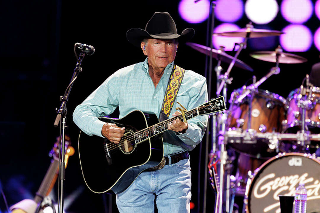 George Strait sparks Super Bowl frenzy among Texas fans