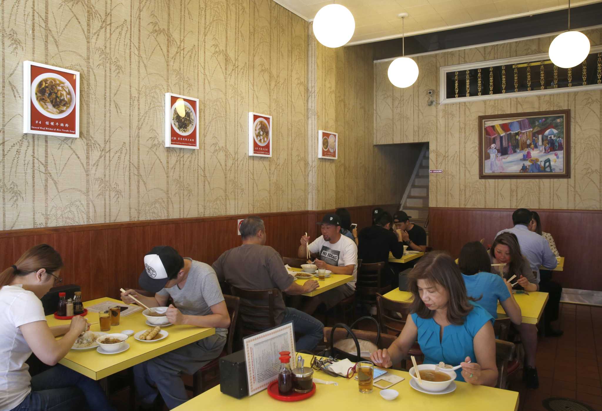 https://s.hdnux.com/photos/01/54/41/30/28448314/4/rawImage.jpg