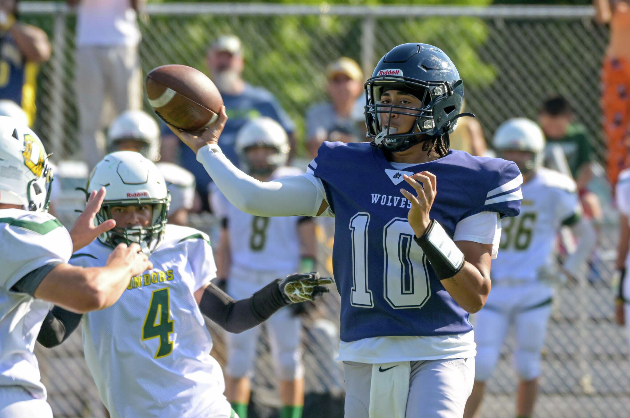 Amistad high school football preview 2026: Everything you need to know about the Wolves