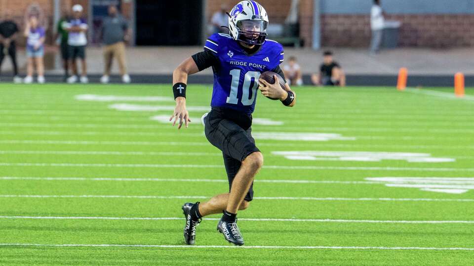 Ridge Point’s Brody Bartee (10) scrambles for yardage against Bridgeland in the first half of a high school football game at Hall Stadium in Missouri City, Thursday, Sept. 11, 2025.