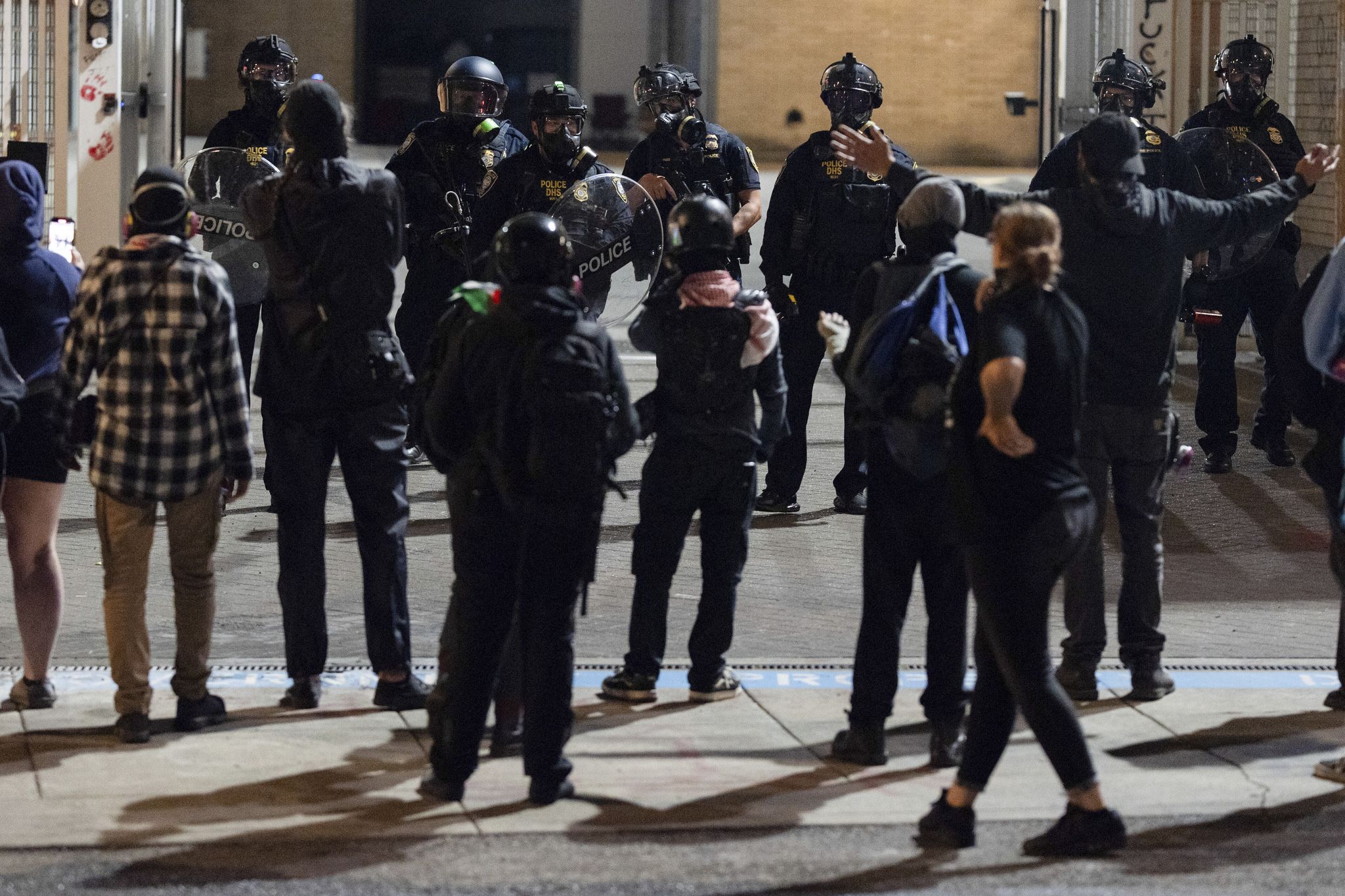 Will Troops Be Deployed to Portland Amid Protests? Mayor Says No!