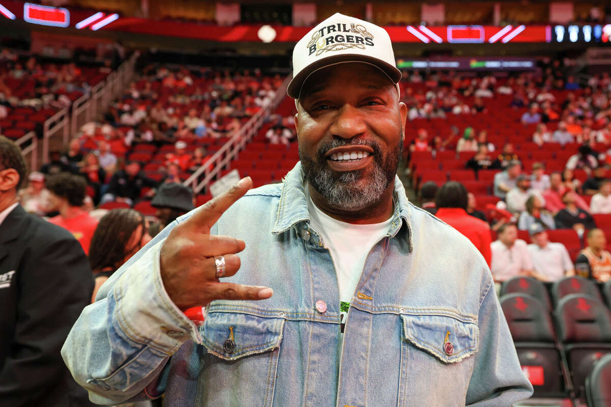 Bun B, rapper and entrepreneur, attends the game between the Phoenix Suns and the Houston Rockets at Toyota Center on March 12, 2025 in Houston, Texas.