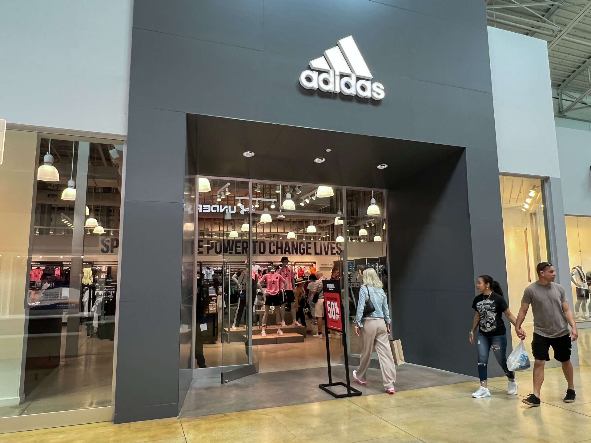 Adidas' new limited-edition shoes are Texas-themed Adidas' new limited-edition shoes are Texas-themed