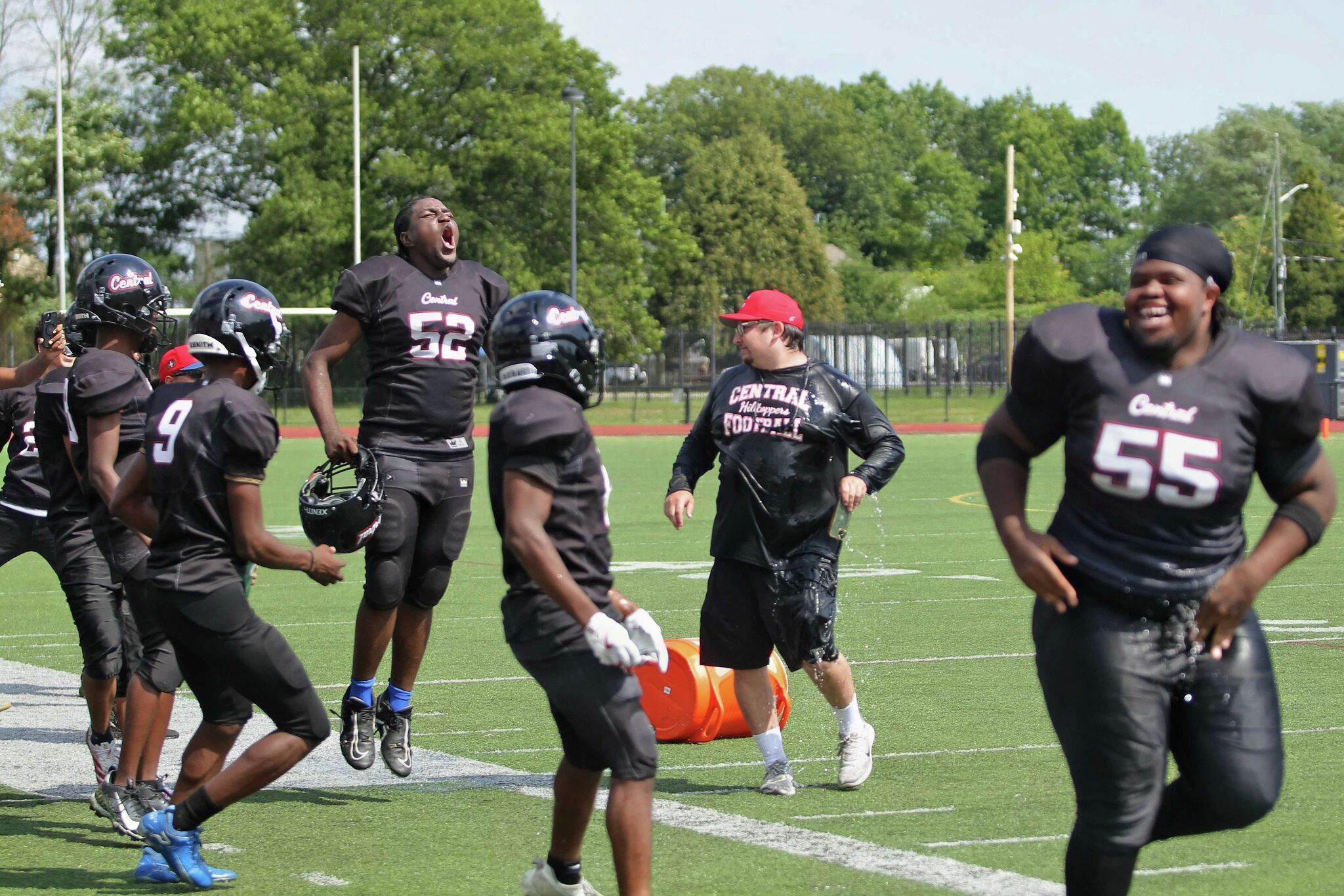 Bridgeport Central football ends long skid, beats Wilbur Cross 21-8