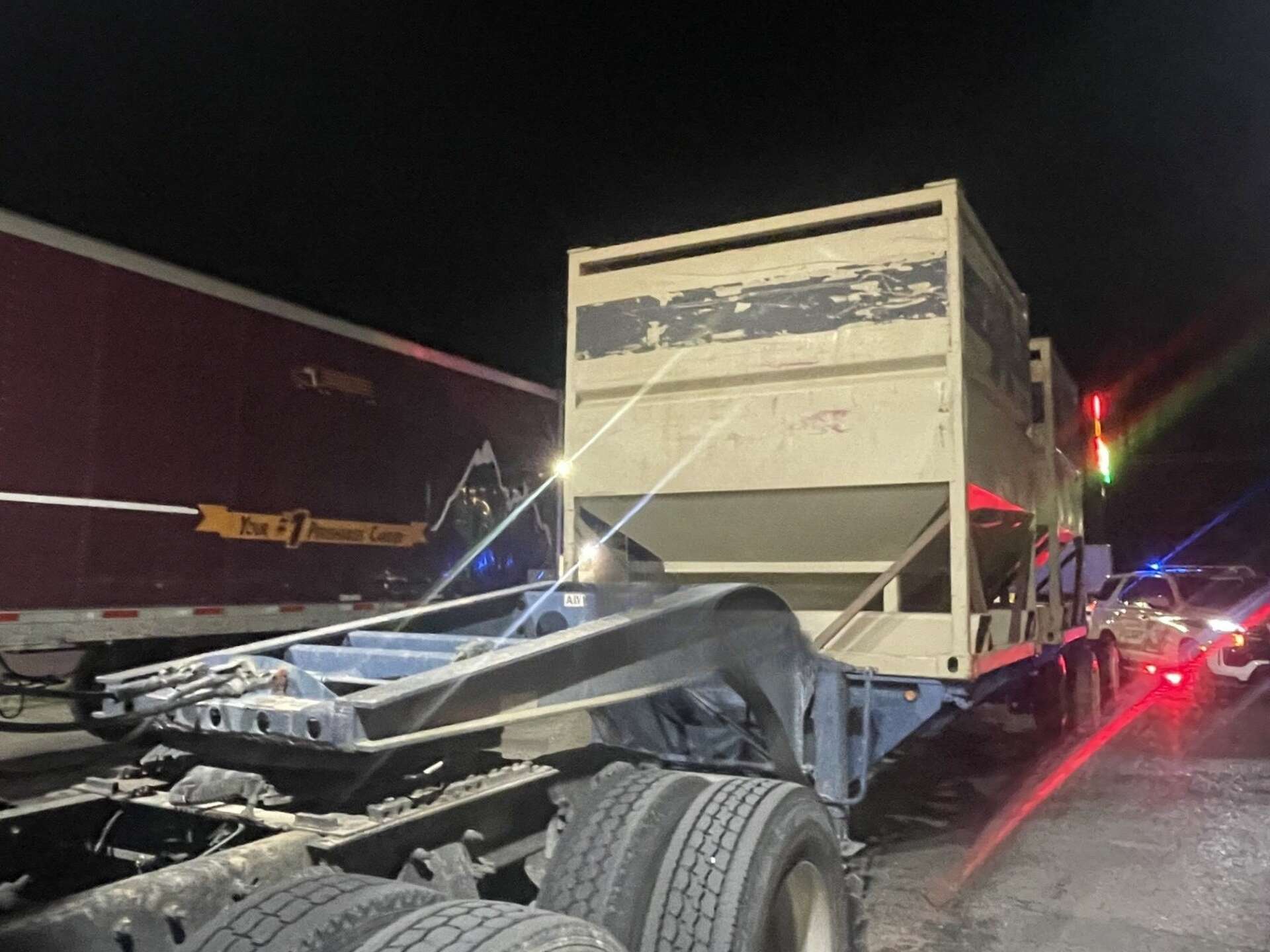 Bexar sheriff: 4 arrested in human smuggling at truck stop