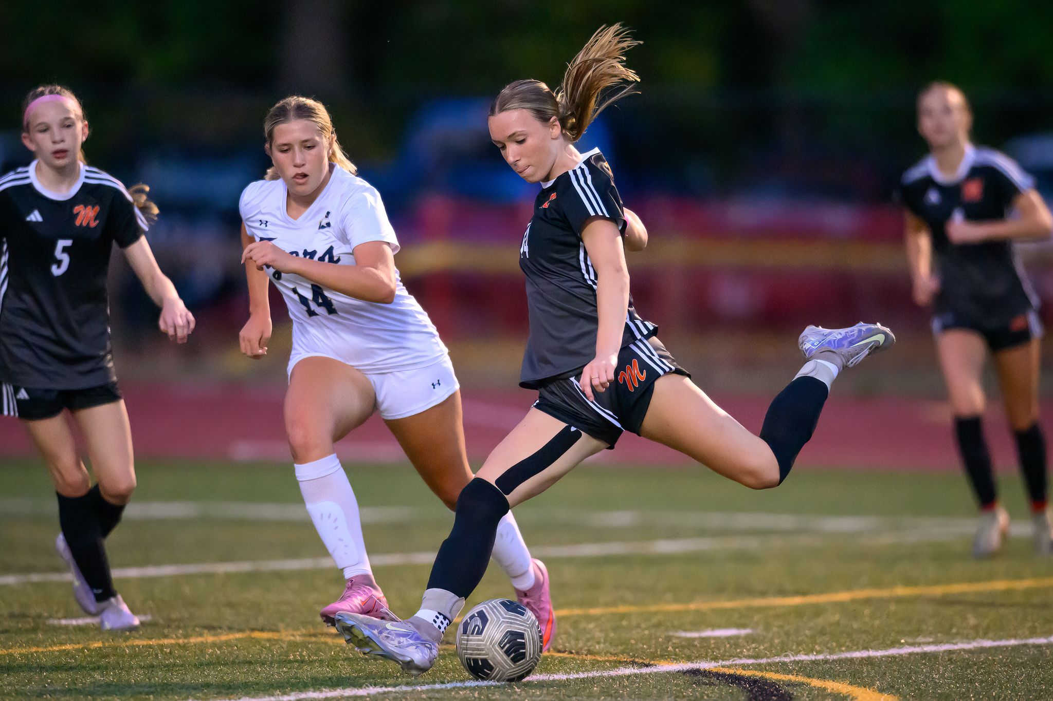 Mohonasen girls' soccer standout Ella Mullin commits to Wisconsin