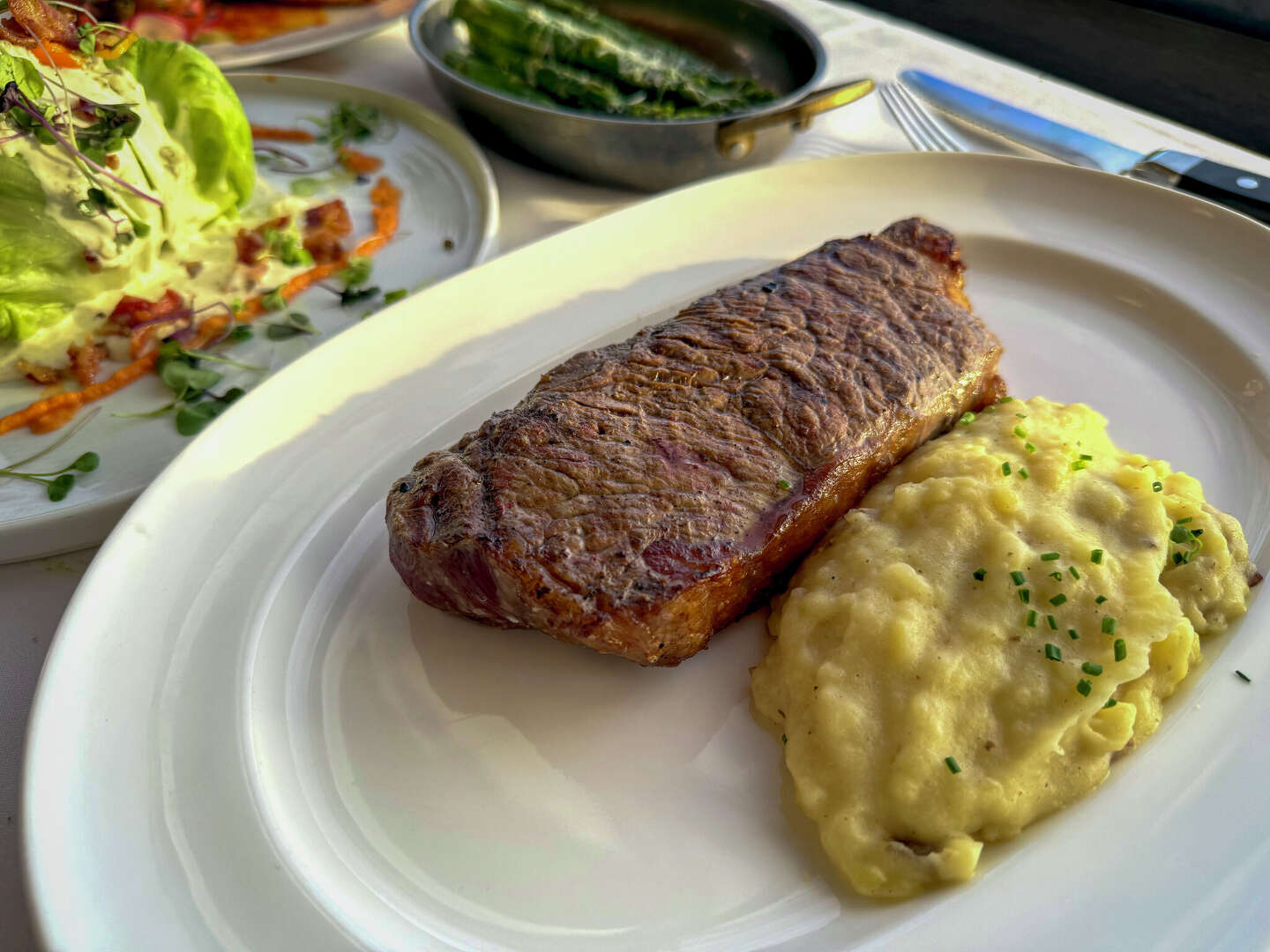 Review Even at 750 feet, Hemisfair tower restaurant a letdown