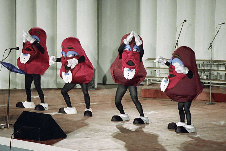 The bizarro ad campaign that made a Calif. snack famous