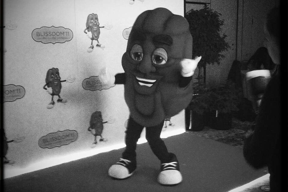 The bizarro ad campaign that made a Calif. snack famous