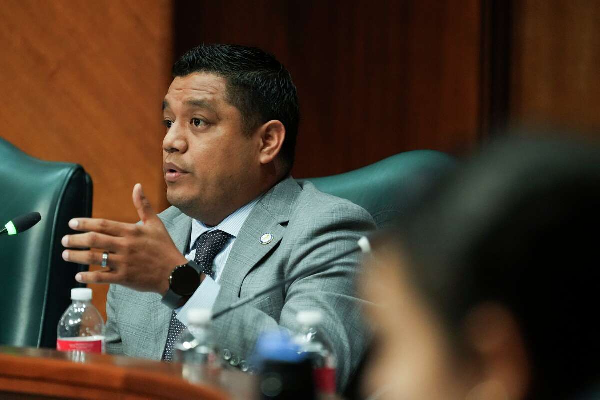 Houston City Councilman Joaquin Martinez asks Houston ISD Superintendent Mile Miles questions during a meeting of the Houston City Council Committee on Economic Development in Houston, Wednesday, Sept. 17, 2025.