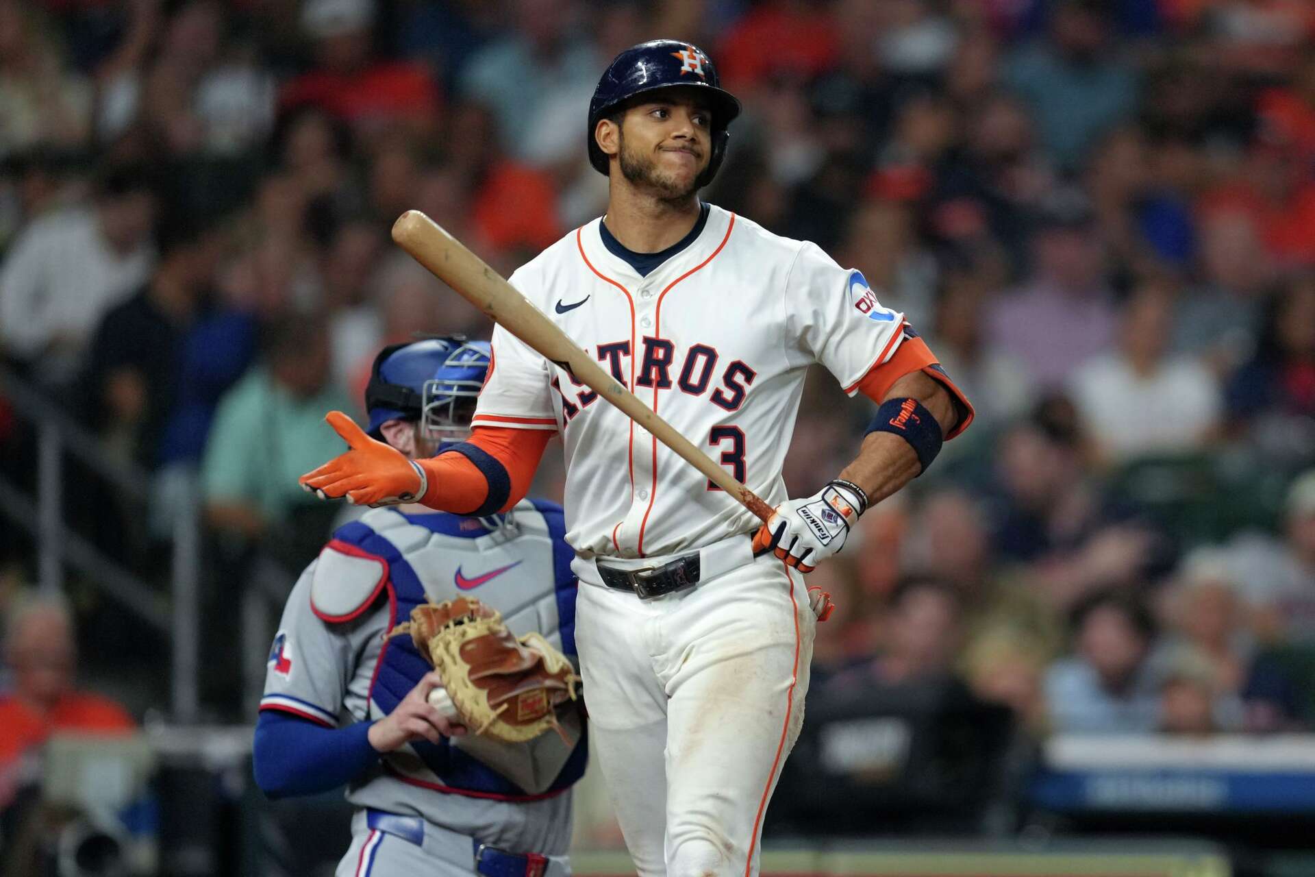 Astros' Jeremy Peña remains out due to sore oblique muscle