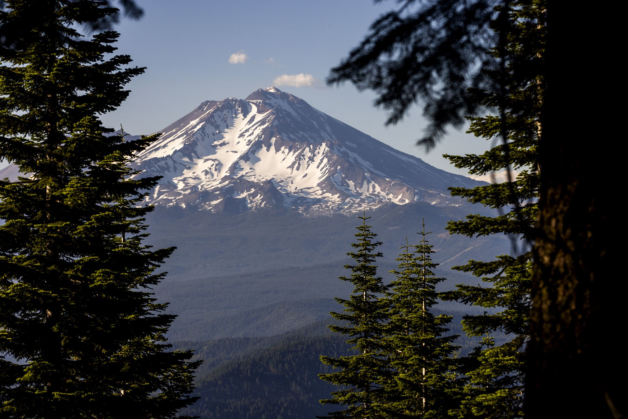 https://s.hdnux.com/photos/01/54/46/04/28467484/3/rawImage.jpg