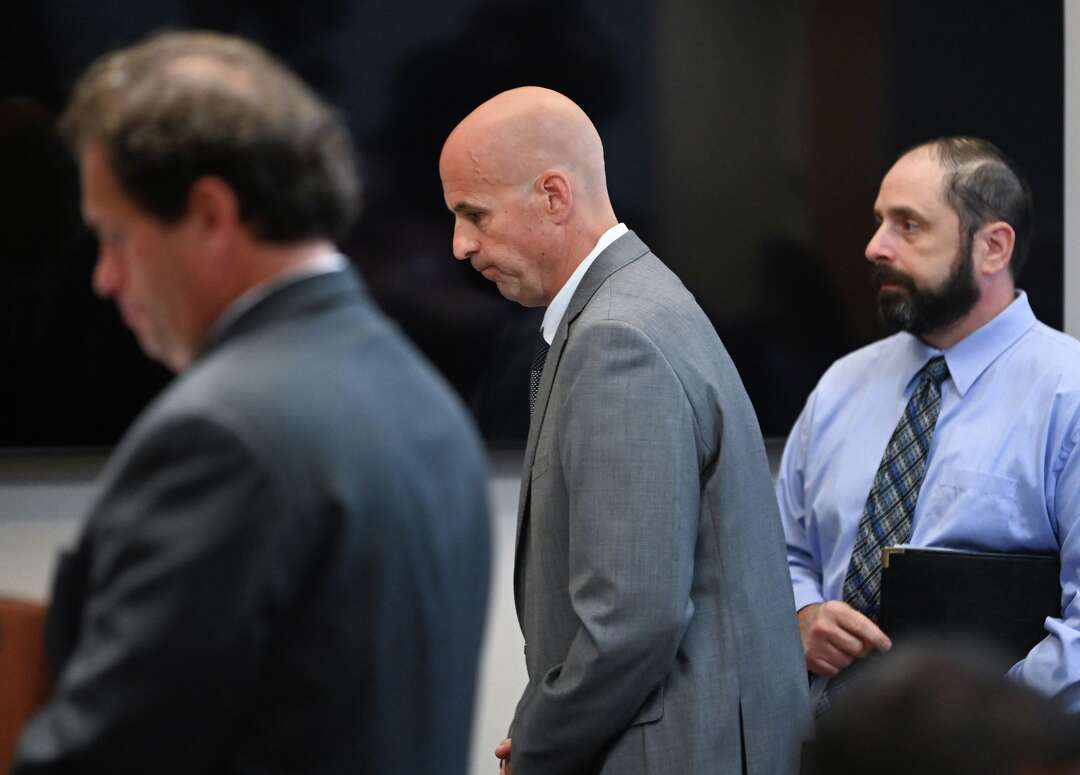 More officers plead guilty in prison beating death of Robert L. Brooks