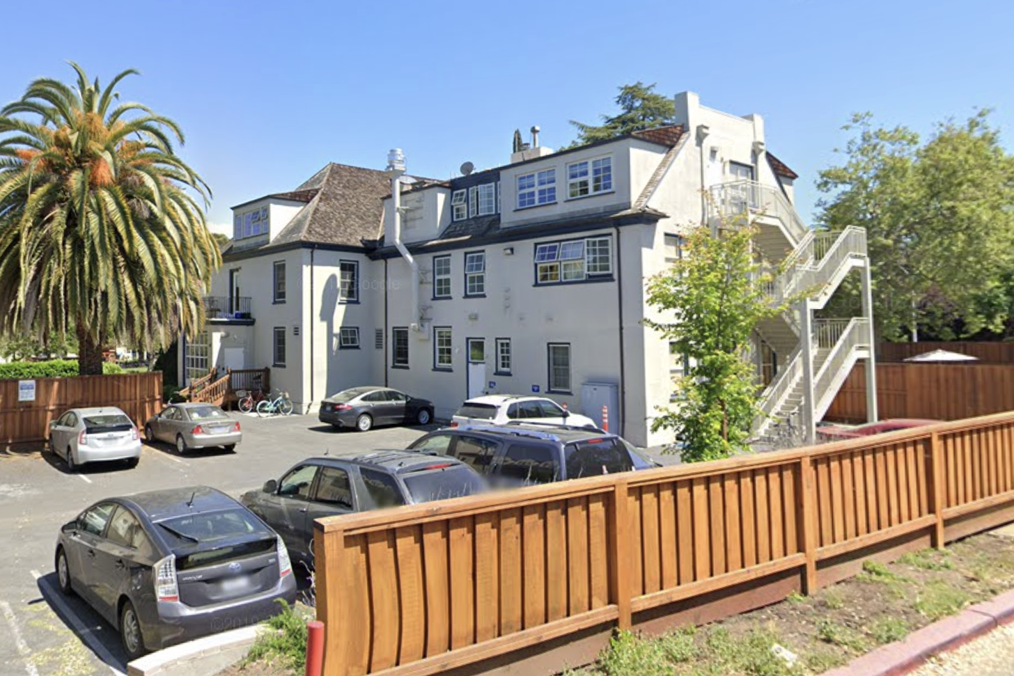 Stanford hit with $35M lawsuit from fraternity alumni over loss of campus house