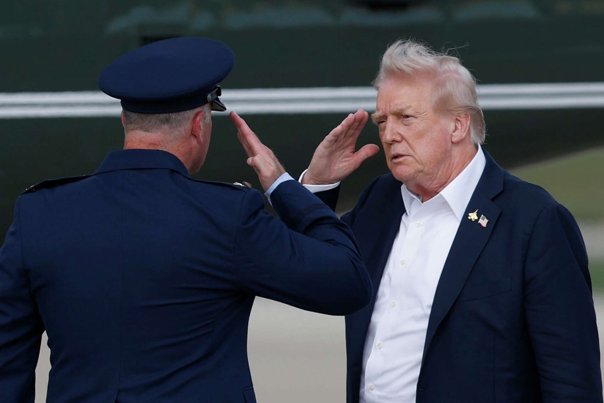 Trump to meet Monday with top four congressional leaders as government  shutdown risk looms