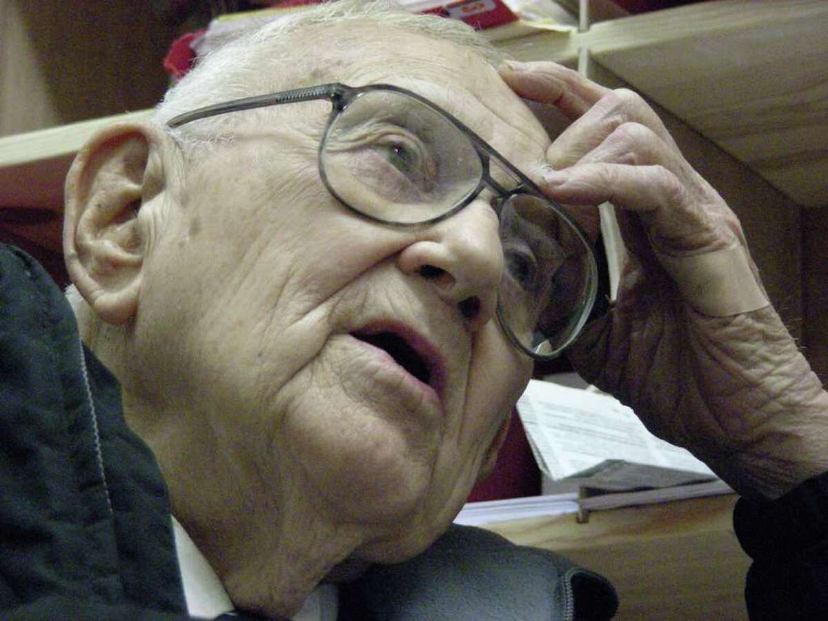 Dr. Joe Dickerson, 96, died Wednesday in a Lufkin hospital. File photo/The Jasper Newsboy