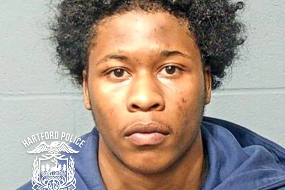 Driver charged in fatal Hartford crash said he was being chased: Cops