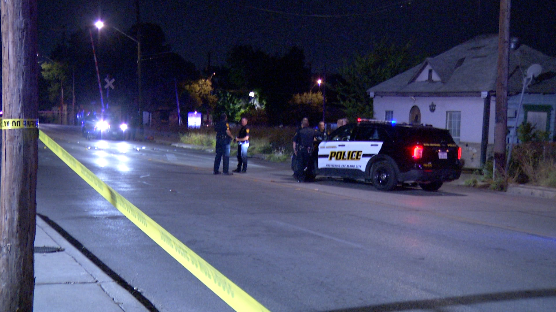 Man dead after West Side shooting, San Antonio police say