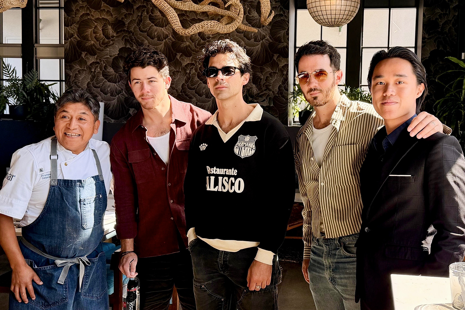 'So friendly': Jonas Brothers surprise an SF restaurant after Chase Center show