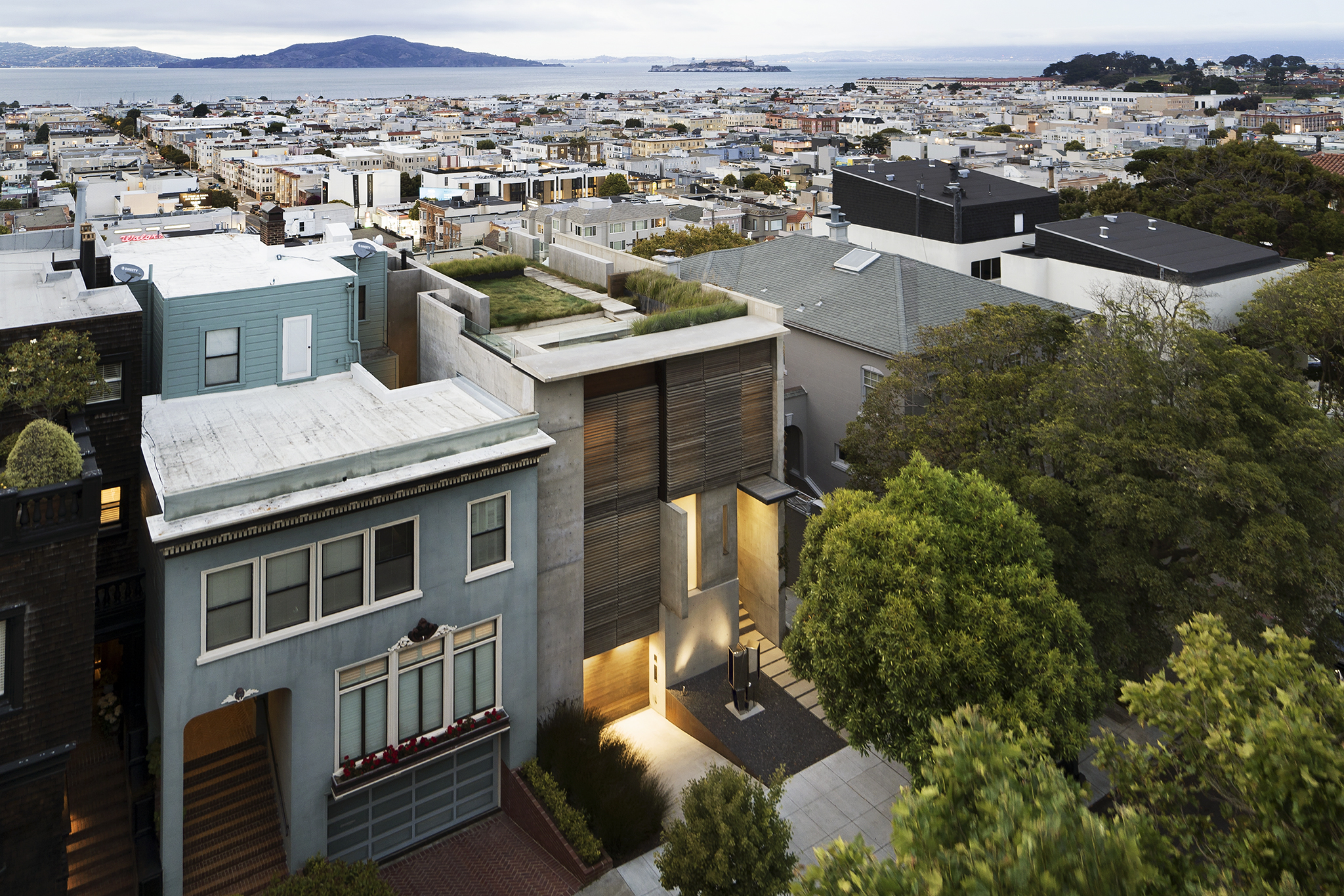 Award-winning SF mansion of glass and concrete asks $15.9M