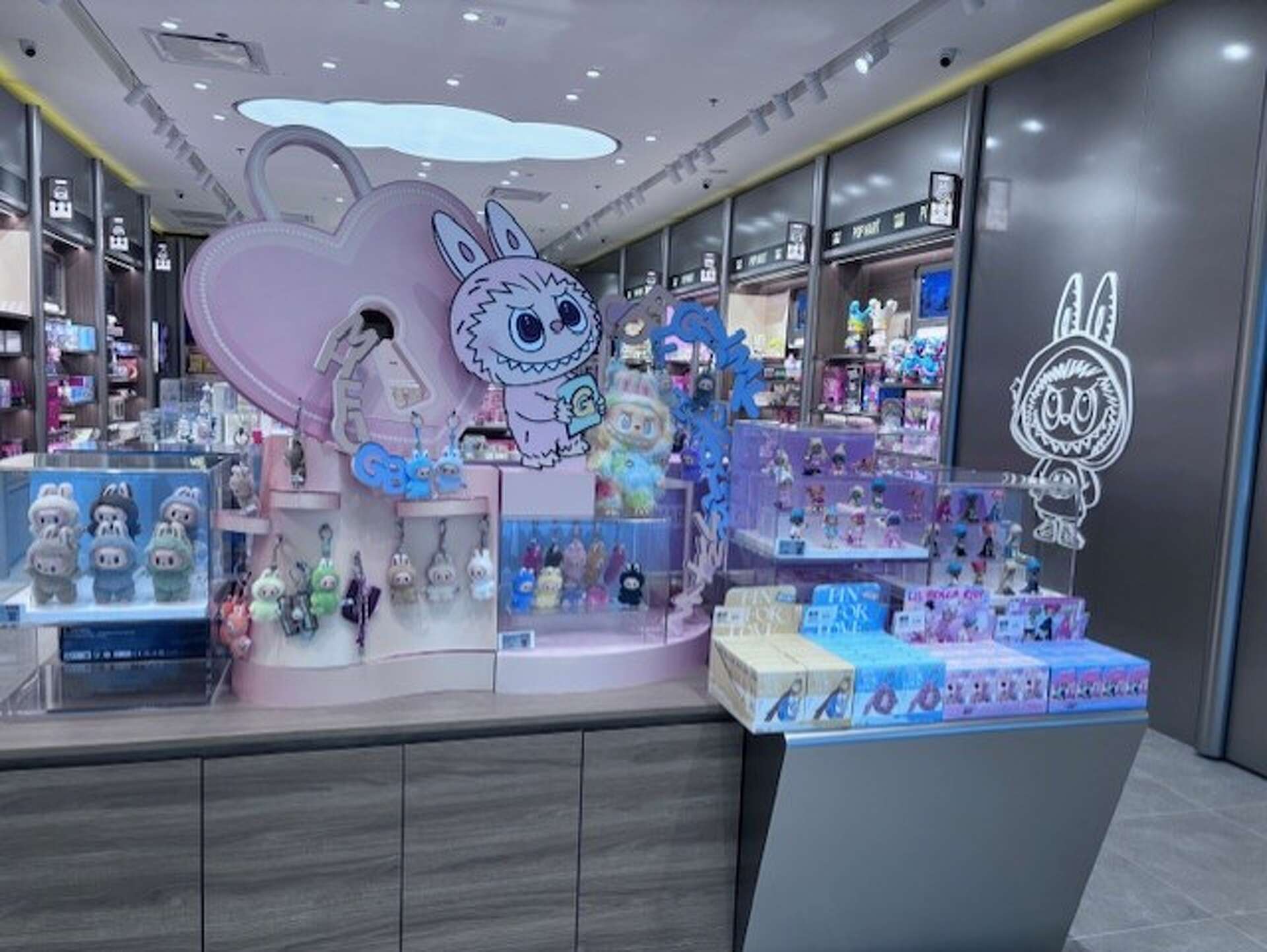 Pop Mart grand opening brings Labubu craze to Danbury Fair Mall