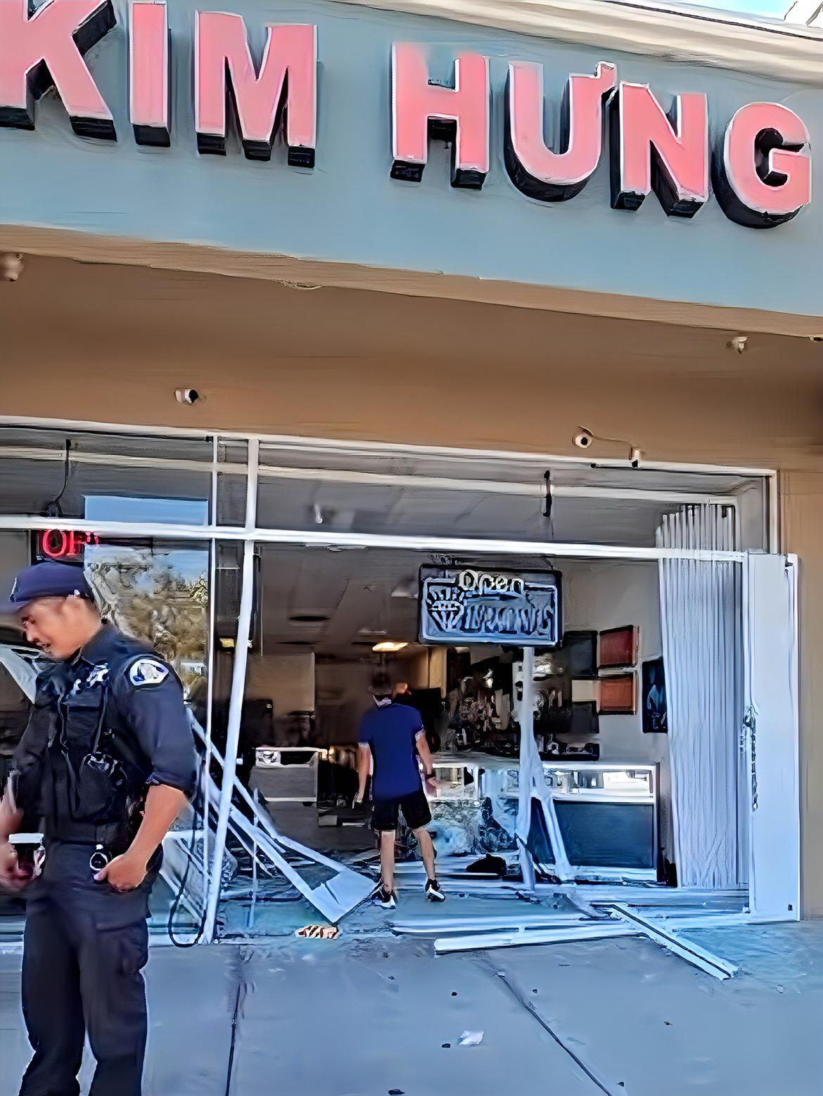 Suspected arrested in violent robbery at San Jose jewelry store