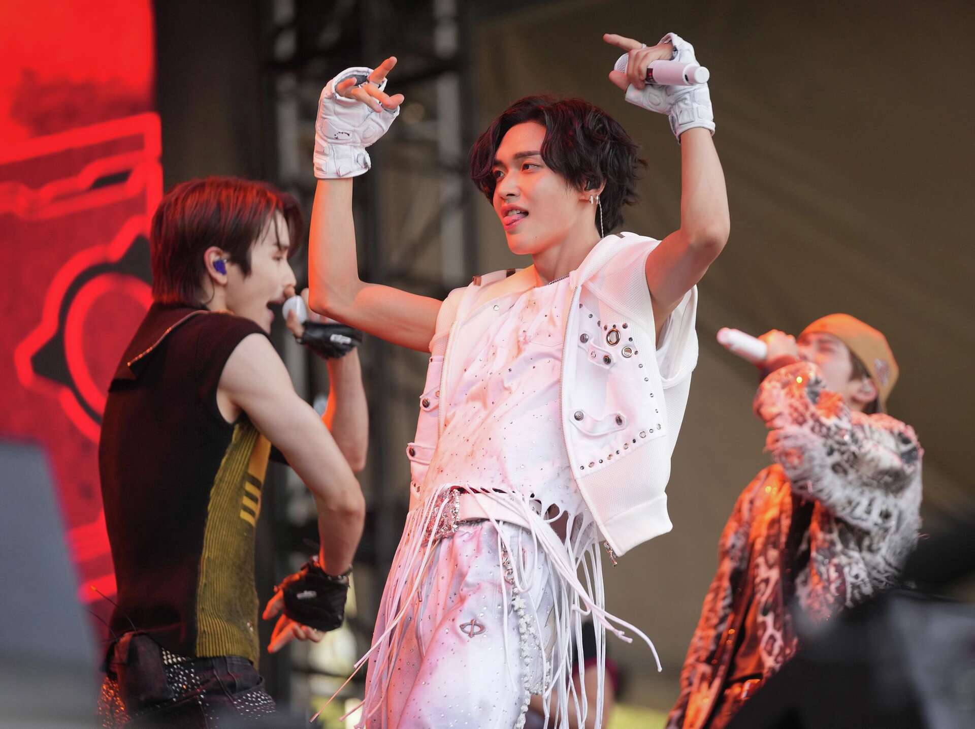 ACL Festival crowd meets K-pop fever as Riize makes its debut