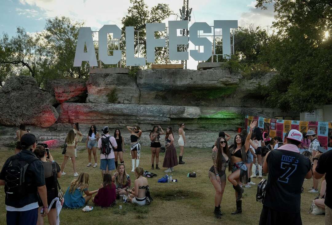 Hozier speaks out on civil rights, Palestine and empathy at ACL Fest