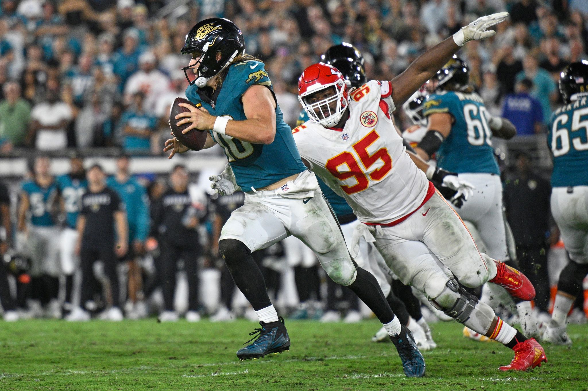 Chris Jones admite error en derrota de Chiefs ante Jaguars: 'Es una ...