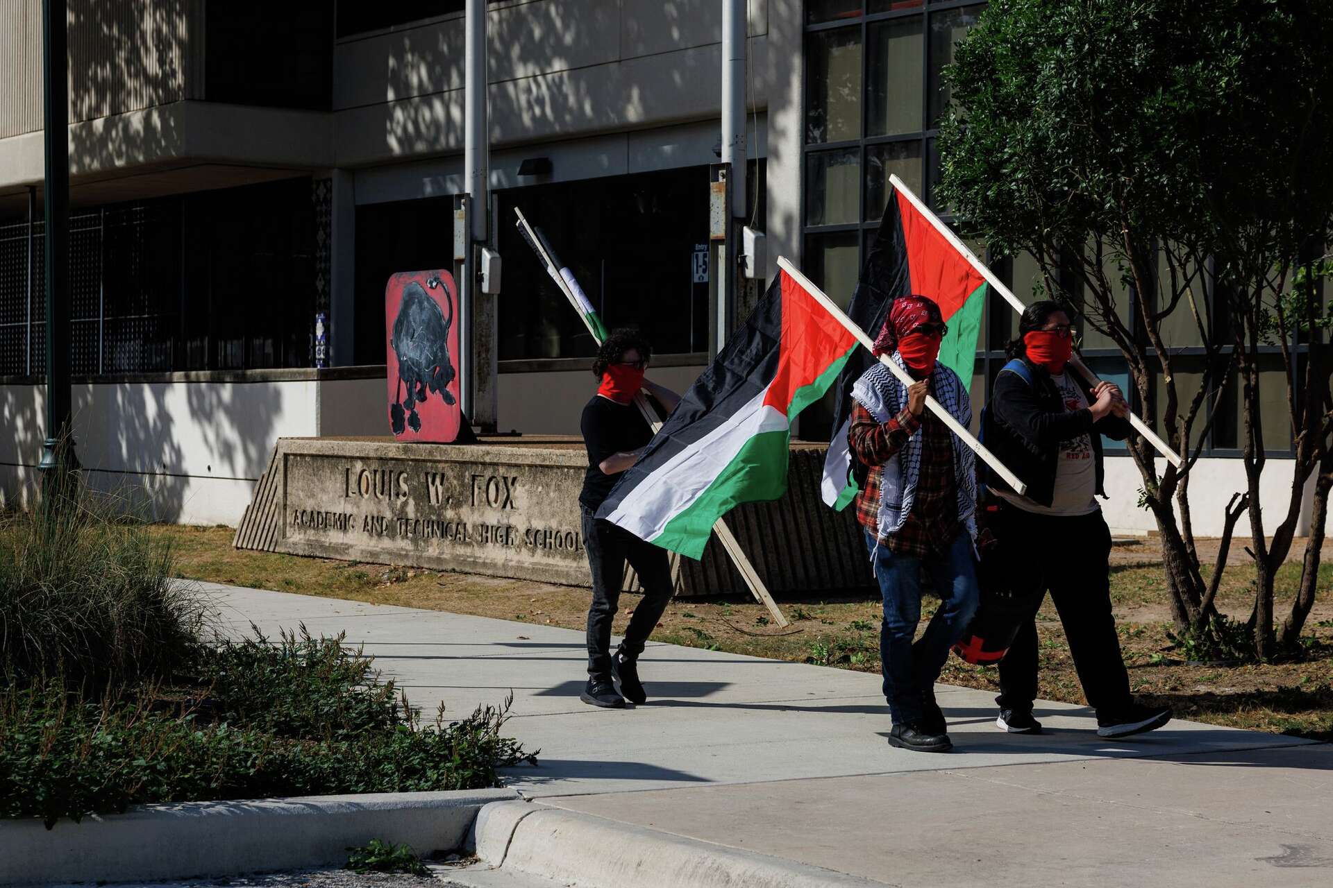 San Antonio ISD students walk out of class in proPalestine protest